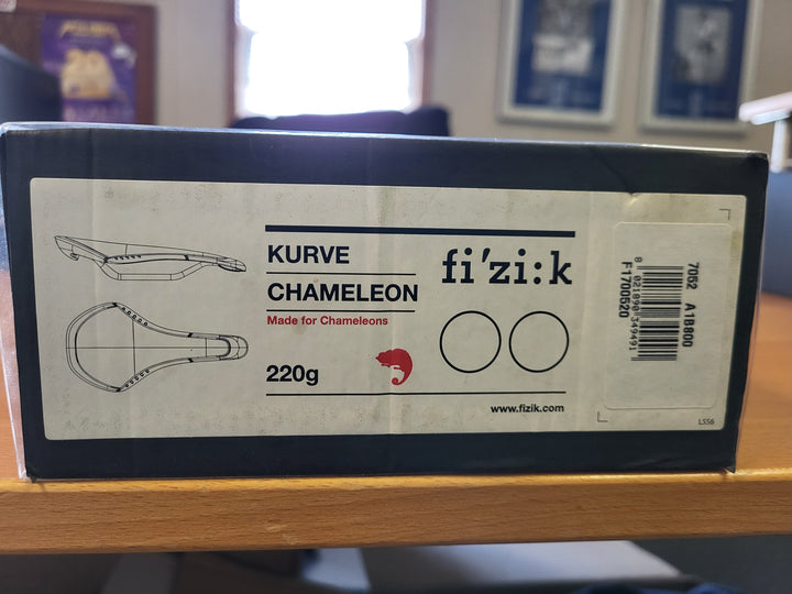 New Old Stock Fi’zi:k Kurve Chameleon Saddle – 7x9mm Oval Rails – Rare Find!