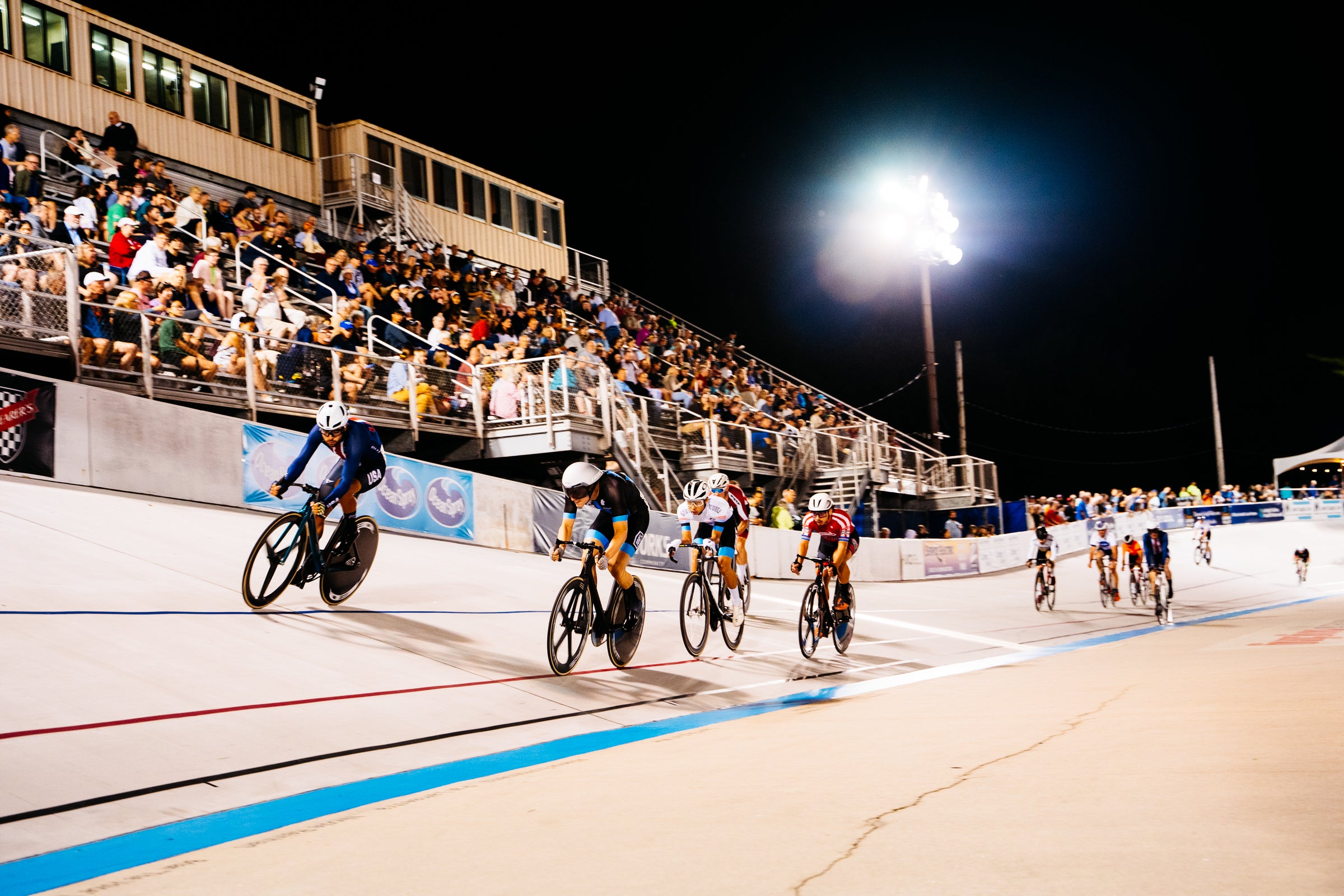 https://thevelodrome.com/cdn/shop/files/trevorraab-madison-cup-8-18-2023-1542_1.jpg?v=1711637564&width=2400